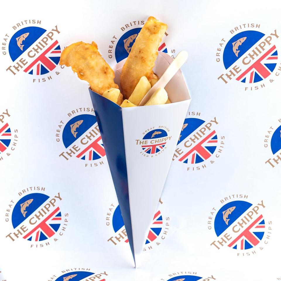 炸魚薯條店「The Chippy」尖沙咀開店！英女皇授勳百年捕漁家族 主打正宗Fish and Chips 炸鱈魚薯條/牛肉洋蔥批