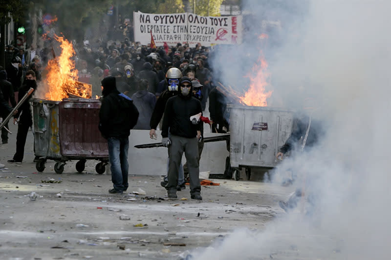 Atene, 20 ottobre 2011: l'ennesima protesta scatenata da un nuovo pacchetto di misure di austerità