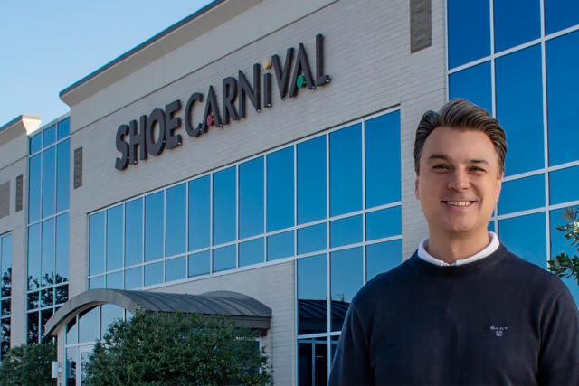 287 Day One with Shoe Carnival's New CEO Mark Worden – Shoe-In
