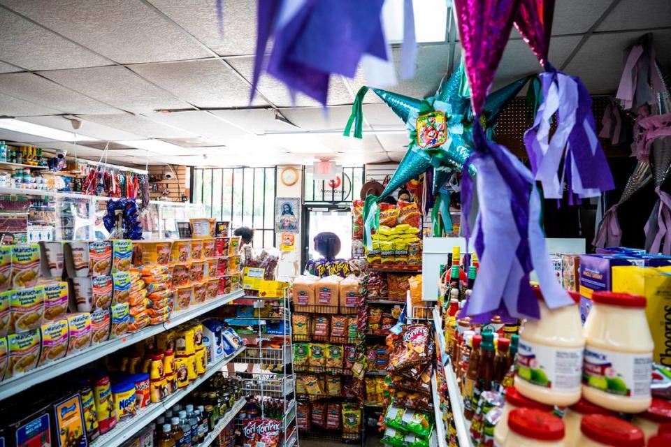 People of Mexican descent comprised the largest group of the Charlotte region’s Hispanic population, mirroring a national trend. Seen here in a 2022 file photo is the La Luna Tienda Latina store on Central Avenue in Charlotte. Melissa Melvin-Rodriguez/mrodriguez@charlotteobserver.com