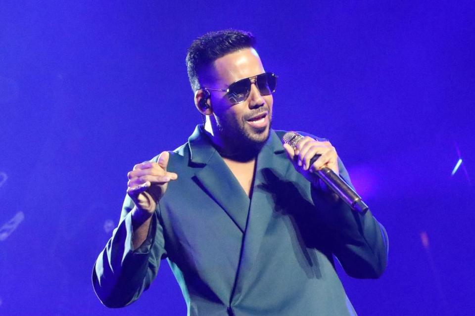 Romeo Santos trajo su gira 'Formula Vol. 3' a Fresno la noche del miércoles 4 de octubre, en el Save Mart Center.