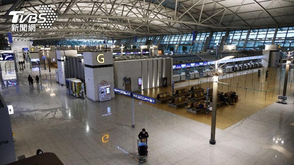 南韓當局將針對中國大陸入境人士採取強制病毒篩檢的措施，且自中國起飛的航班一律只能降落在仁川機場。（圖／達志影像路透社）