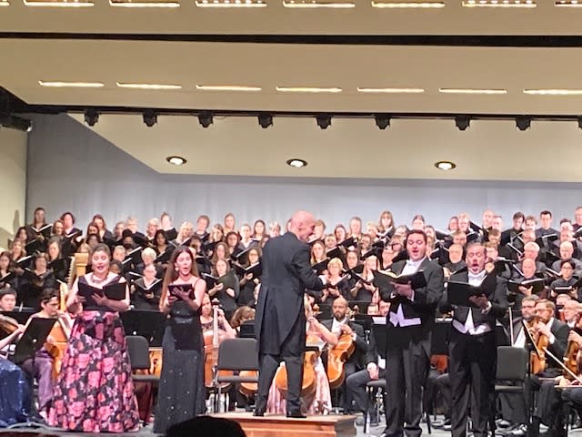 Mark Russell Smith leads soloists, chorus, and the Quad City Symphony on Oct. 1, 2022 at the Adler Theatre (photo by Jonathan Turner).