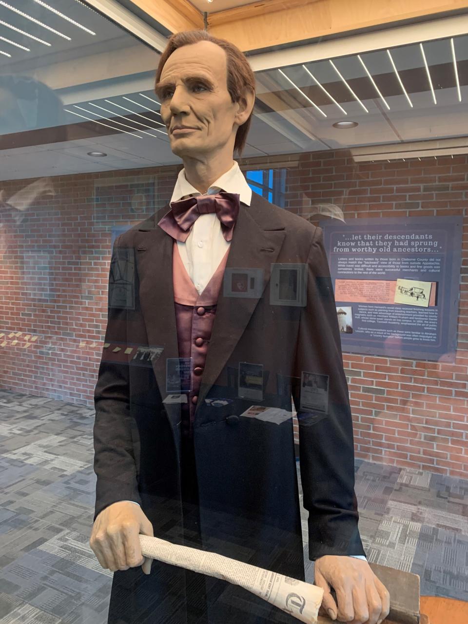 A likeness of Abraham Lincoln at Lincoln Memorial University.