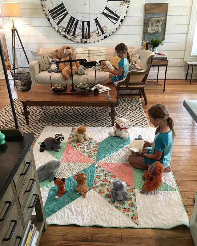 <p>Ella and Emmie even made this amazing quilt. Seriously, is there anything these kids can't do?</p><p><a rel="nofollow noopener" href="https://www.instagram.com/p/BD_HSFmAe72" target="_blank" data-ylk="slk:See the original post on Instagram;elm:context_link;itc:0;sec:content-canvas" class="link ">See the original post on Instagram</a></p>