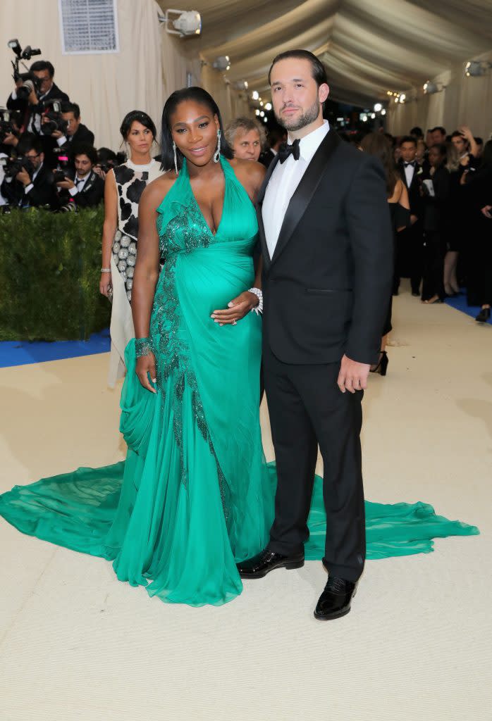 NEW YORK, NY - MAY 01: Serena Williams (L) and Alexis Ohanian attend the "Rei Kawakubo/Comme des Garcons: Art Of The In-Between" Costume Institute Gala at Metropolitan Museum of Art on May 1, 2017 in New York City. (Photo by Neilson Barnard/Getty Images)