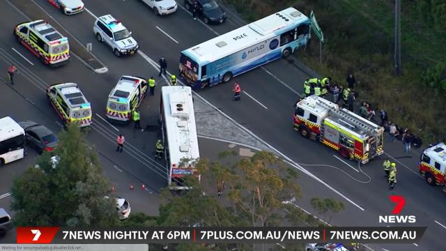 seven news stills from twin bus crash in Blue Mountains