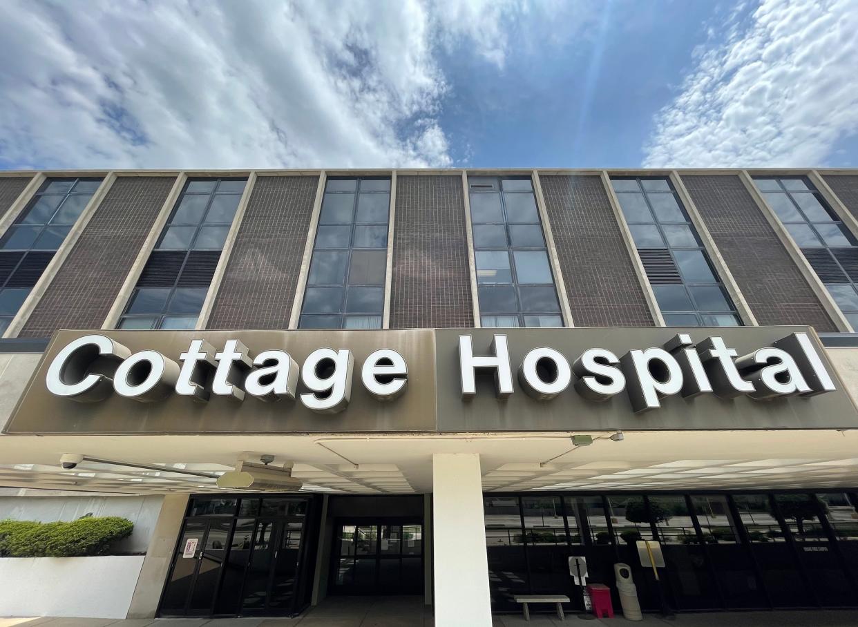 The Knox Clinic Corp., which managed Galesburg Cottage Hospital and is owned by Sanjay Sharma, is poised to increase the compensation to its unsecured creditors from 7% to 30%.