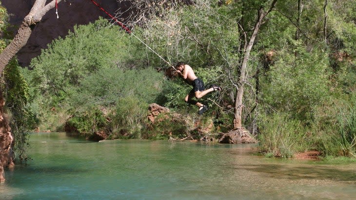 <span class="article__caption">After an eleven-mile hike with a one-mile descent, the scenic Havasu Falls campground on the tribal land of the Havasu is an inviting place to stay and play. </span> (Photo: Will Powers/SOPA Images/LightRocket/Getty)