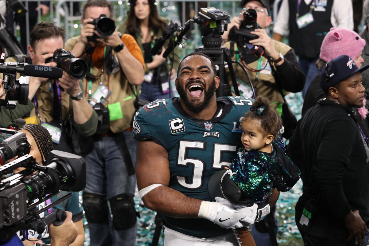 Strip-sack of Tom Brady will make Brandon Graham an Eagles legend