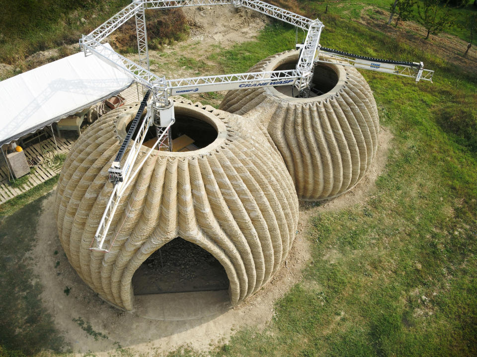 An eco-friendly 3D-printed house 