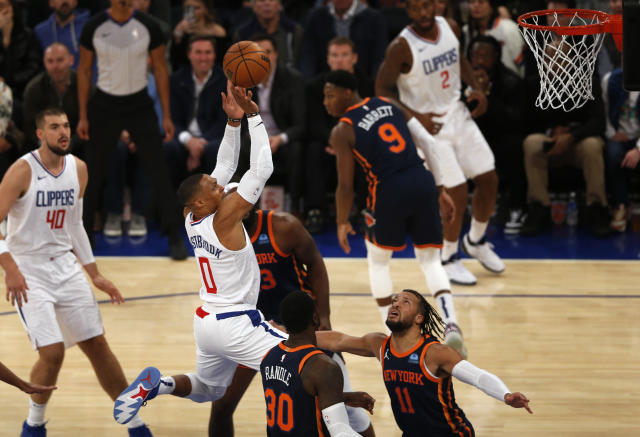 Randle, Barrett lead Knicks to 111-97 victory in Harden's Clippers