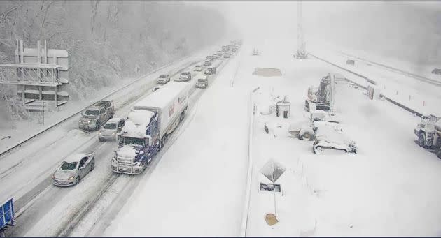 Both northbound and southbound sections of I-95 in Virginia were closed due to snow and ice that led to vehicle crashes. (Photo: Virginia Department of Transportation via AP)