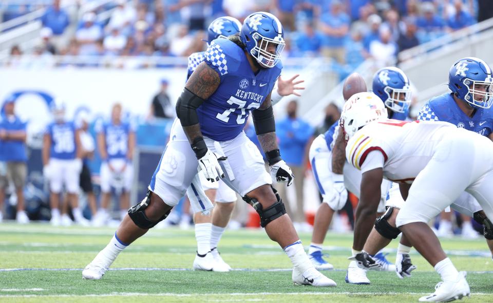 LEXINGTON, KENTUCKY – SEPTEMBER 04: Darian Kinnard #70 of the Kentucky Wildcats against the ULM War Hawks at Kroger Field on September 04, 2021 in Lexington, Kentucky. (Photo by Andy Lyons/Getty Images)