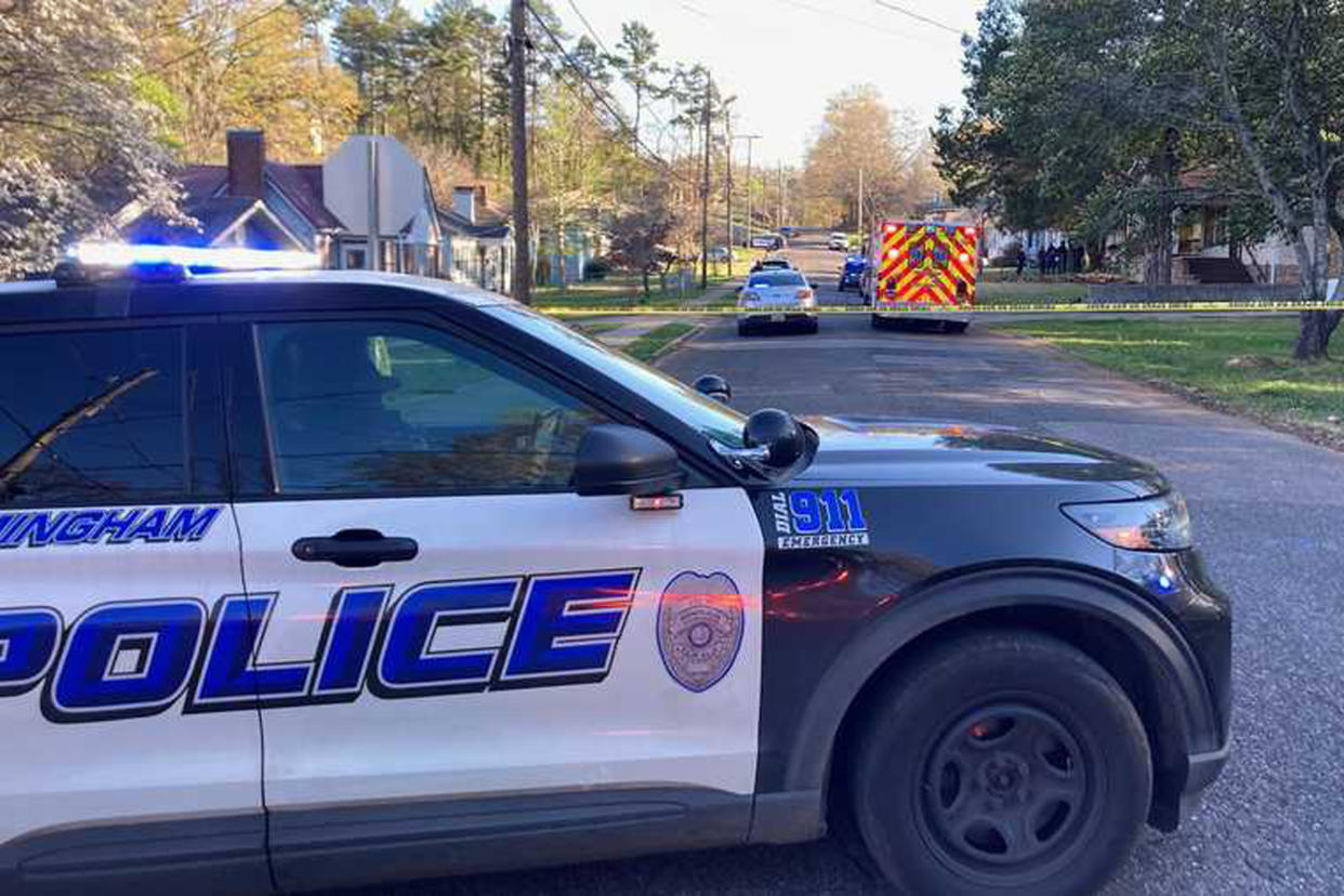 Officers respond to the scene of a shooting in the East Lake district of Birmingham, Ala., on March 14, 2023.  (WVTM)