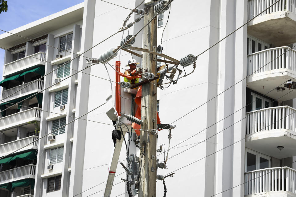 Hurricane Fiona Hits Puerto Rico, Knocking Out Power Across The Island (Jose Jimenez / Getty Images)