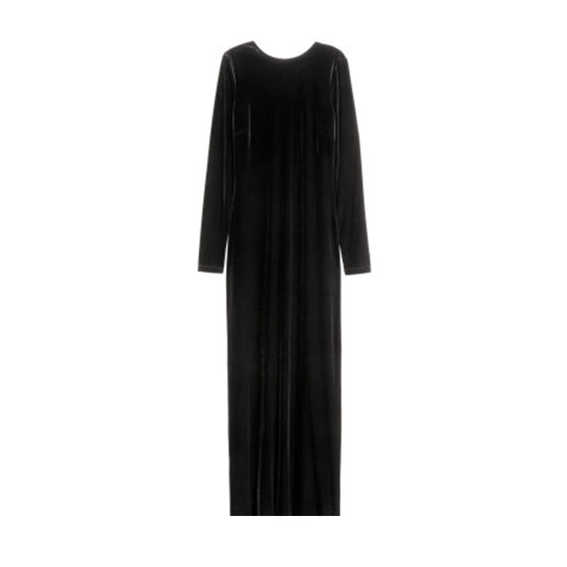 <a rel="nofollow noopener" href="http://rstyle.me/n/crnmi9chdw" target="_blank" data-ylk="slk:Velvet Maxi Dress, H&M, $25;elm:context_link;itc:0;sec:content-canvas" class="link ">Velvet Maxi Dress, H&M, $25</a>