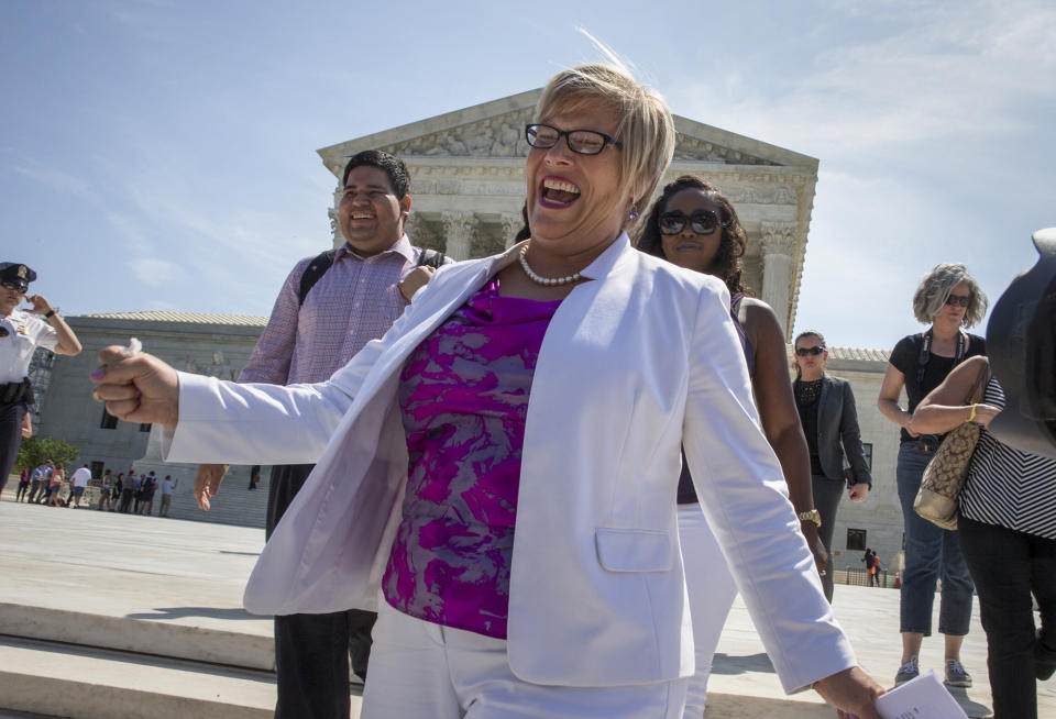 SCOTUS strikes down strict Texas abortion law regulations