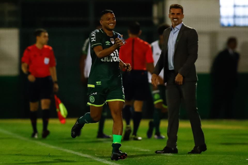 <p>Reinaldo of Chapecoense celebrates </p>