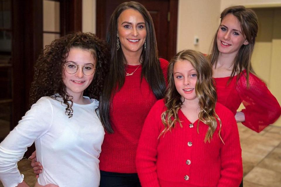 Leah Messer/instagram Leah Messer and daughters Aliannah, Adalynn, and Aleeah