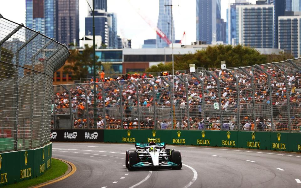 Lewis Hamilton of Great Britain driving the (44) Mercedes AMG Petronas F1 Team W13 on track during final practice ahead of the F1 Grand Prix of Australia at Melbourne Grand Prix Circuit on April 09, 2022 in Melbourne, Australia - Getty Images/Dan Istitene