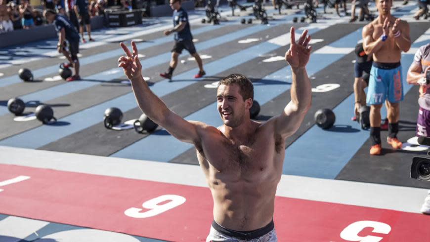 3 crucial things the fittest man on earth does every day