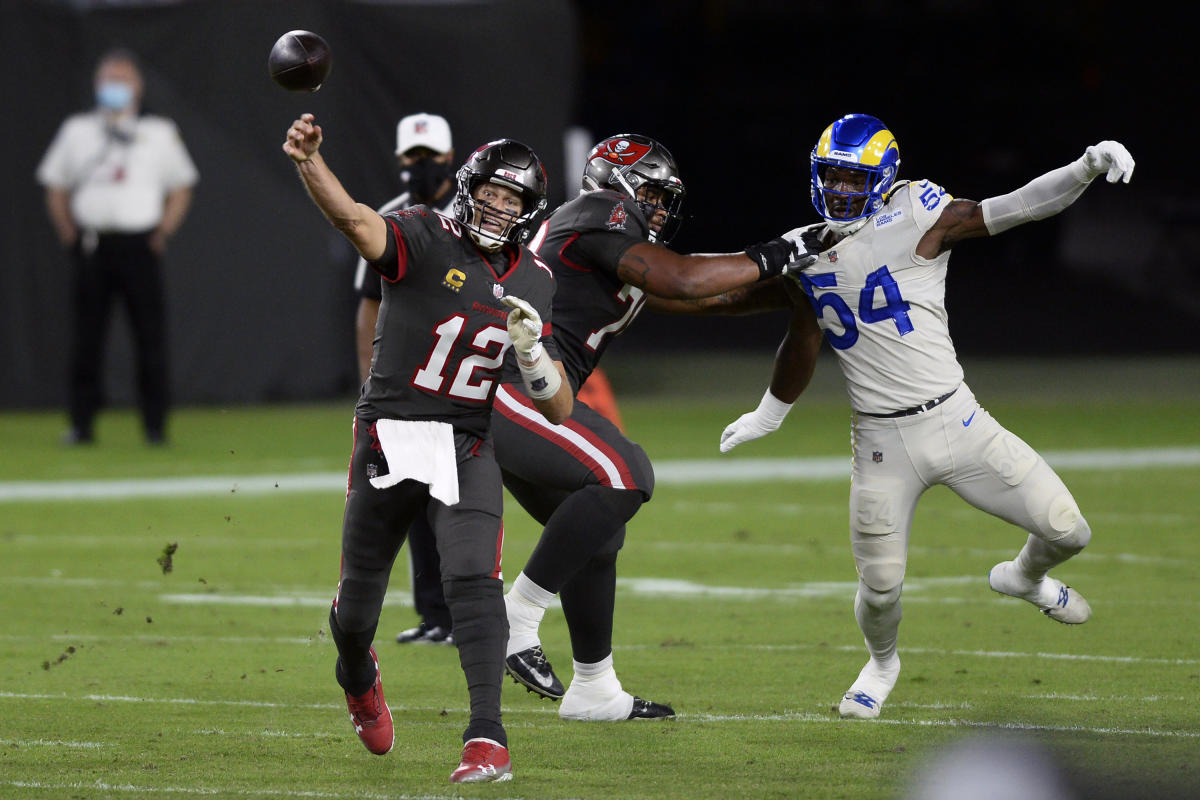 Goff Throws for 376 Yards, 3 TDs in Rams' 27-24 Win vs Bucs