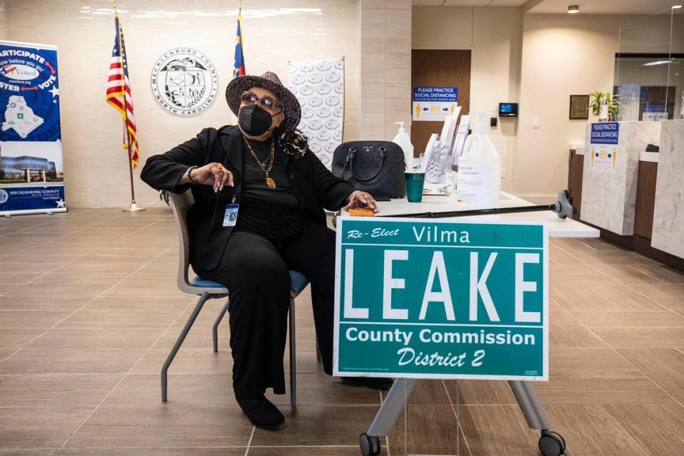 Vilma Leake in February 2022 filing to run for re-election for county commissioner for District 2.