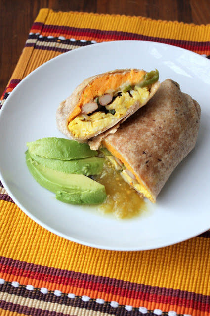 <strong>Get the <a href="http://www.ahintofhoney.com/2013/01/sweet-potato-breakfast-burritos.html" target="_blank">Sweet Potato Breakfast Burritos recipe from A Hint Of Honey</a></strong>