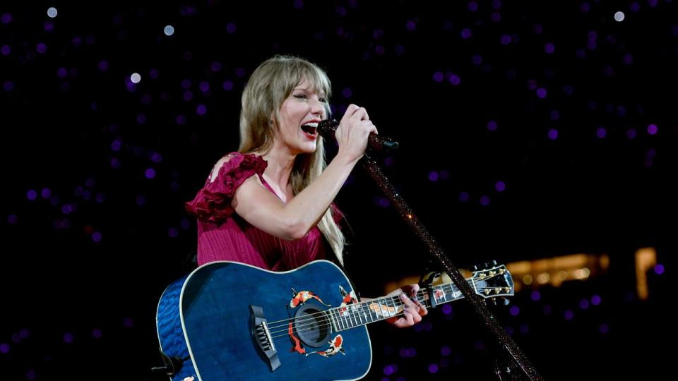 Taylor Swift Night 2 | The Eras Tour - Kansas City, MO
