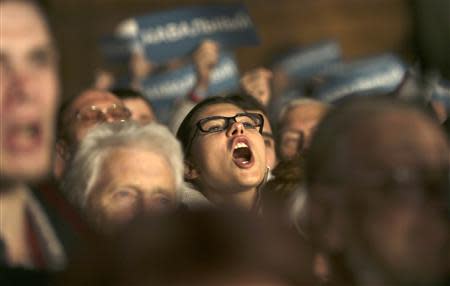 Supporters of Russian opposition leader Alexei Navalny attend a rally in Moscow, September 9, 2013. REUTERS/Sergei Karpukhin