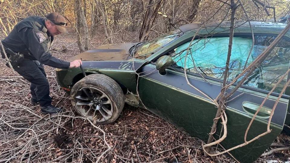 High-Speed Pursuit of Street-Racing Dodge Challenger Ends in Arrests