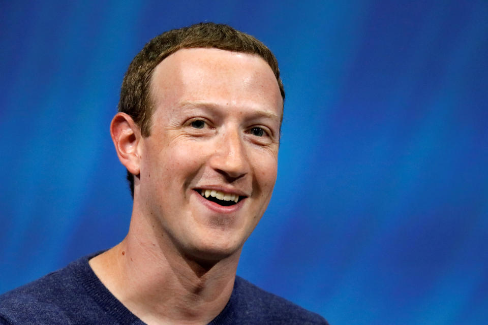 El fundador y director ejecutivo de Facebook, Mark Zuckerberg, reacciona mientras habla en la cumbre de nuevas empresas y tecnología Viva Tech celebrada en París, Francia el 24 de mayo de 2018 (Foto: REUTERS/Charles Platiau).