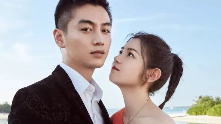 陳曉（左）和陳妍希結婚時獲雜誌邀請拍情侶美照。翻攝時尚新娘官方微博