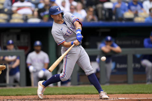 Blue Jays lose 12-6, swept by Texas Rangers