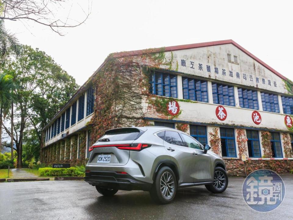 LEXUS NX 350h豪華版