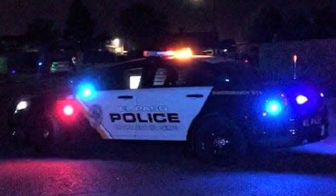 Une voiture de police d'El Paso sur une scène de crime.  Art du dossier.