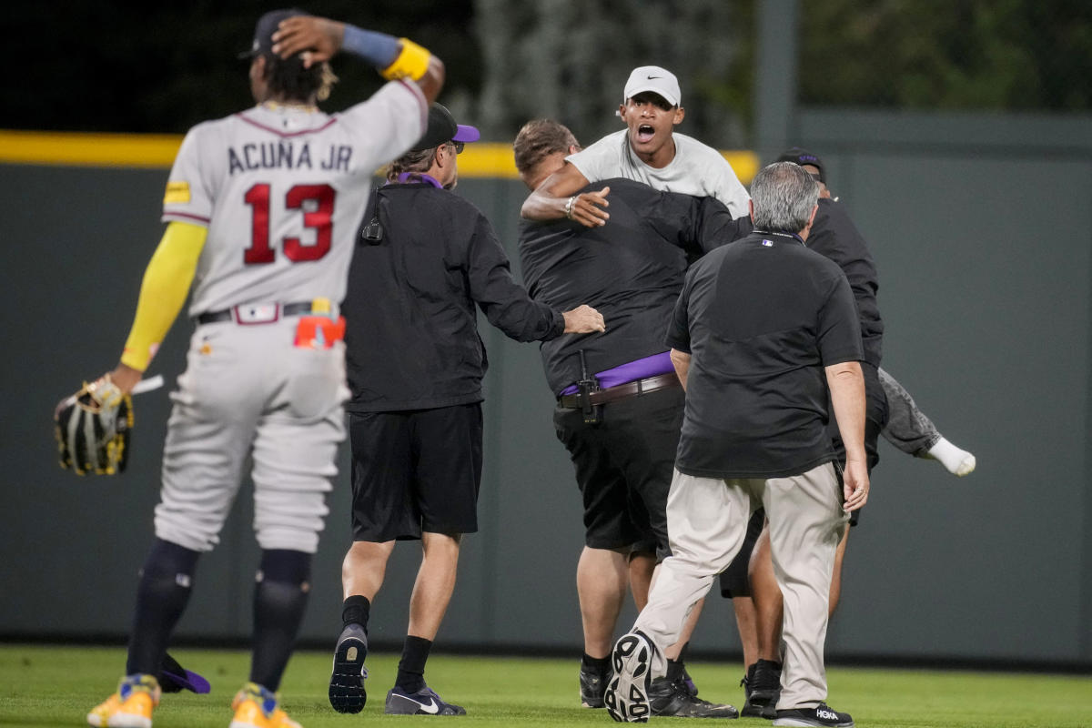 Kickin' It Ronald Acuña Jr. 