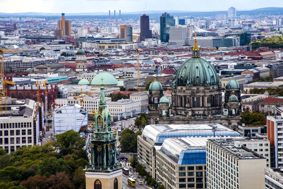 <p>Airbnb ofrece en su plataforma 15.709 locales de alquiler en Berlín. El precio medio por noche es de 92 dólares. (Foto: Pixabay). </p>