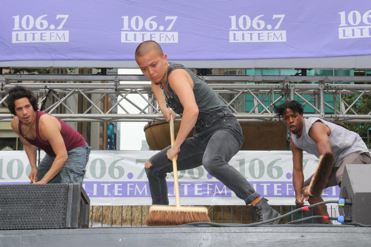 Stomp closing off Broadway