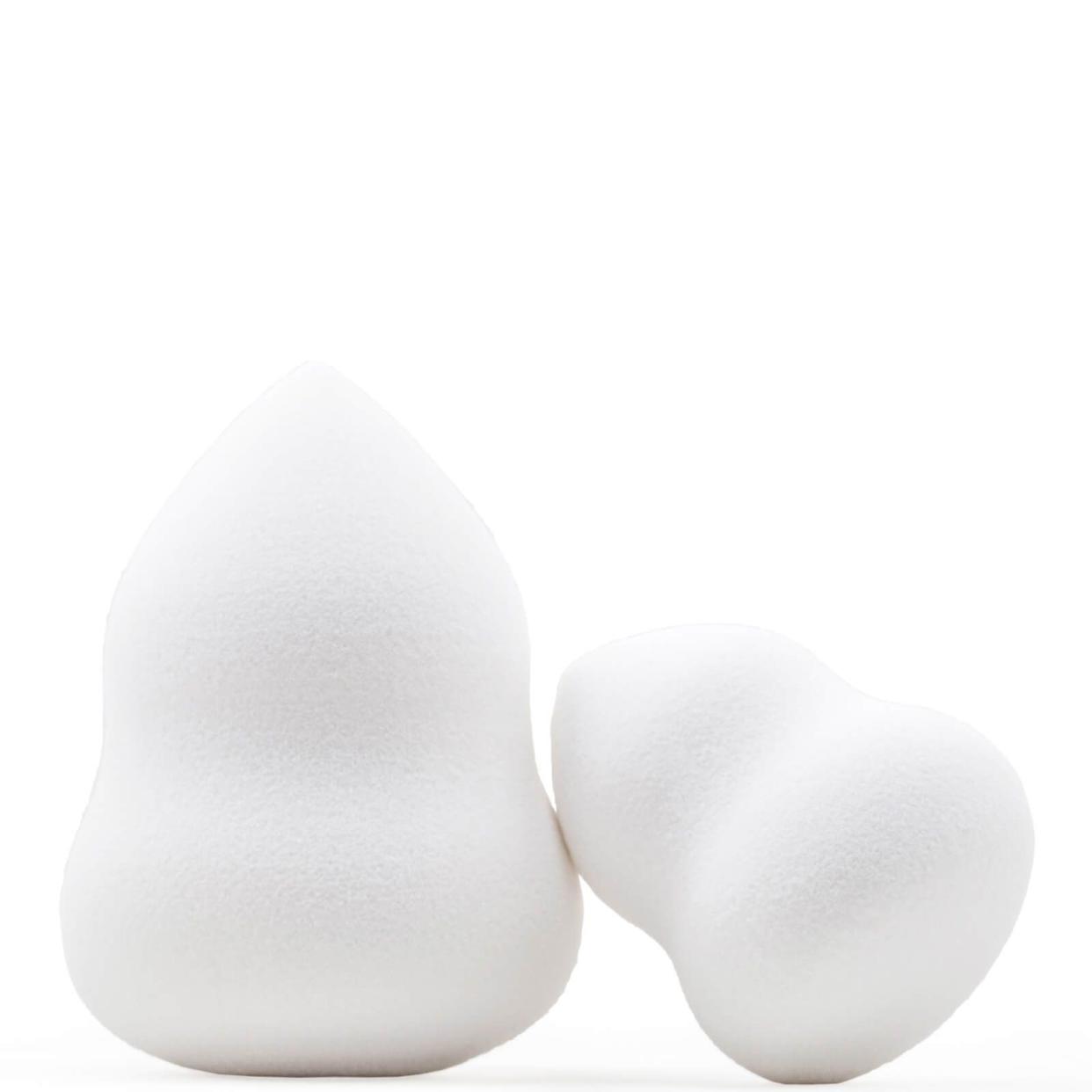 <p><a href="https://go.redirectingat.com?id=74968X1596630&url=https%3A%2F%2Fwww.dermstore.com%2Fjenny-patinkin-pure-luxury-makeup-sponge-duo%2F12715736.html&sref=https%3A%2F%2Fwww.elle.com%2Fbeauty%2Fmakeup-skin-care%2Fa60635536%2Fsweat-proof-makeup-tips-for-summer%2F" rel="nofollow noopener" target="_blank" data-ylk="slk:Shop Now;elm:context_link;itc:0;sec:content-canvas" class="link rapid-noclick-resp">Shop Now</a></p><p>Pure Luxury Makeup Sponge Duo</p><p>dermstore.com</p><p>$32.00</p>