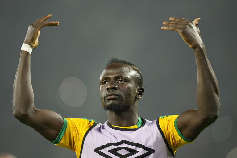 Sadio Mané, la estrella de Senegal, estará en Qatar 2022 pese a la lesión en el peroné que sufrió jugando para su club, Bayern Munich