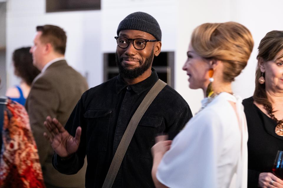 <h1 class="title">Lamorne-Morris-Woke-2020-Hulu.jpg</h1><cite class="credit">Liane Hentscher/Hulu</cite>