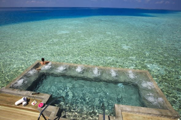 Velassaru Maldives hot tub