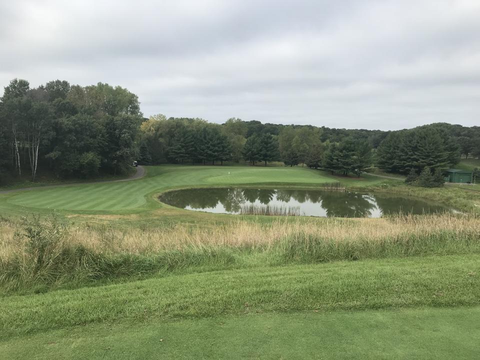 No. 3 at Royal Golf Club in Lake Elmo, Minn. hosts the 2019 ANNIKA Intercollegiate Presented by 3M. (Adam Woodard/Golfweek).