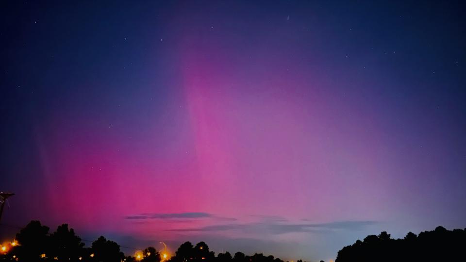 The National Weather Service in Shreveport wrote: "The clouds cleared out at the office just in time. What an unbelievable treat for us here on the midnight shift. Never in my wildest dreams did I think I would see the Northern Lights here in Shreveport. Incredibly thankful for dry air aloft." <em><u>Photo: NWS Shreveport, X</u></em>