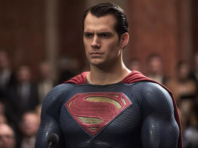 Henry Cavill Reportedly Signed To Star In More Superman Movies