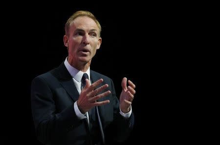 Shadow international development secretary Jim Murphy speaks during the Labour party's annual conference in Manchester, northern England September 22, 2014. REUTERS/Suzanne Plunkett