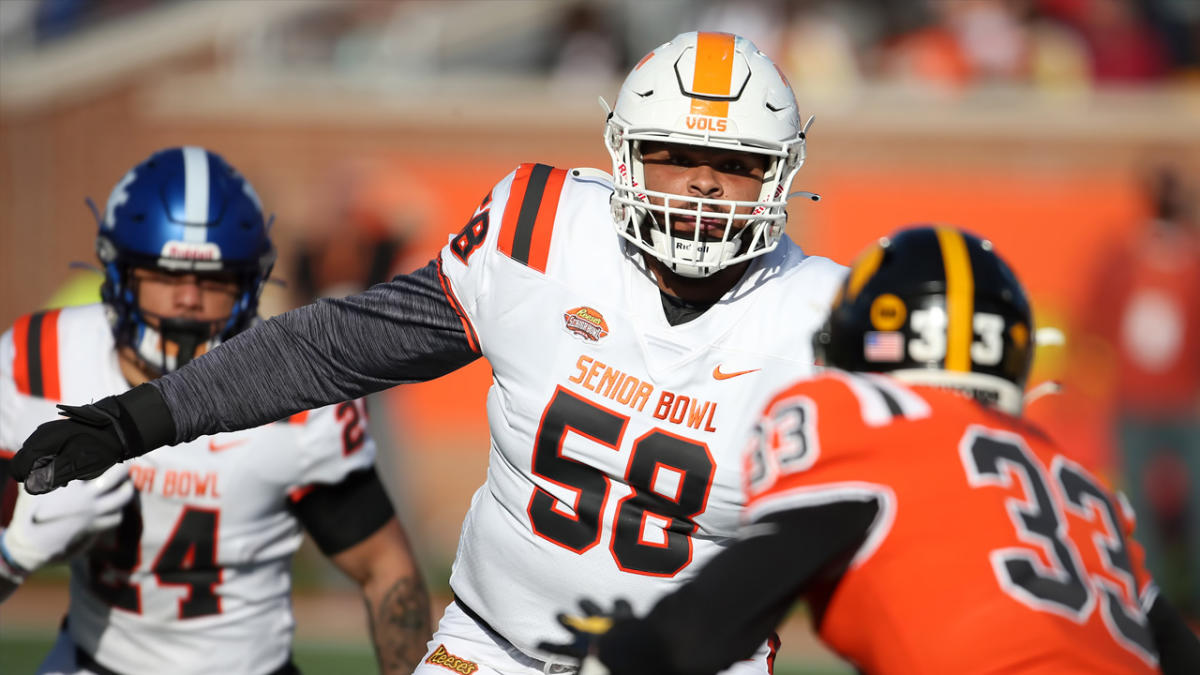 Darnell Wright - Football - University of Tennessee Athletics