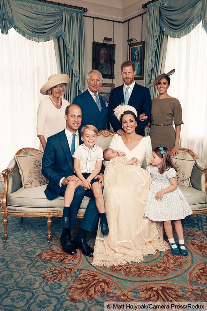 Seated (left to right): The Duke of Cambridge, Prince George, Prince Louis, The Duchess of Cambridge, Princess Charlotte. Standing (left to right): The Duchess of Cornwall, The Prince of Wales, The Duke of Sussex, The Duchess of Sussex.